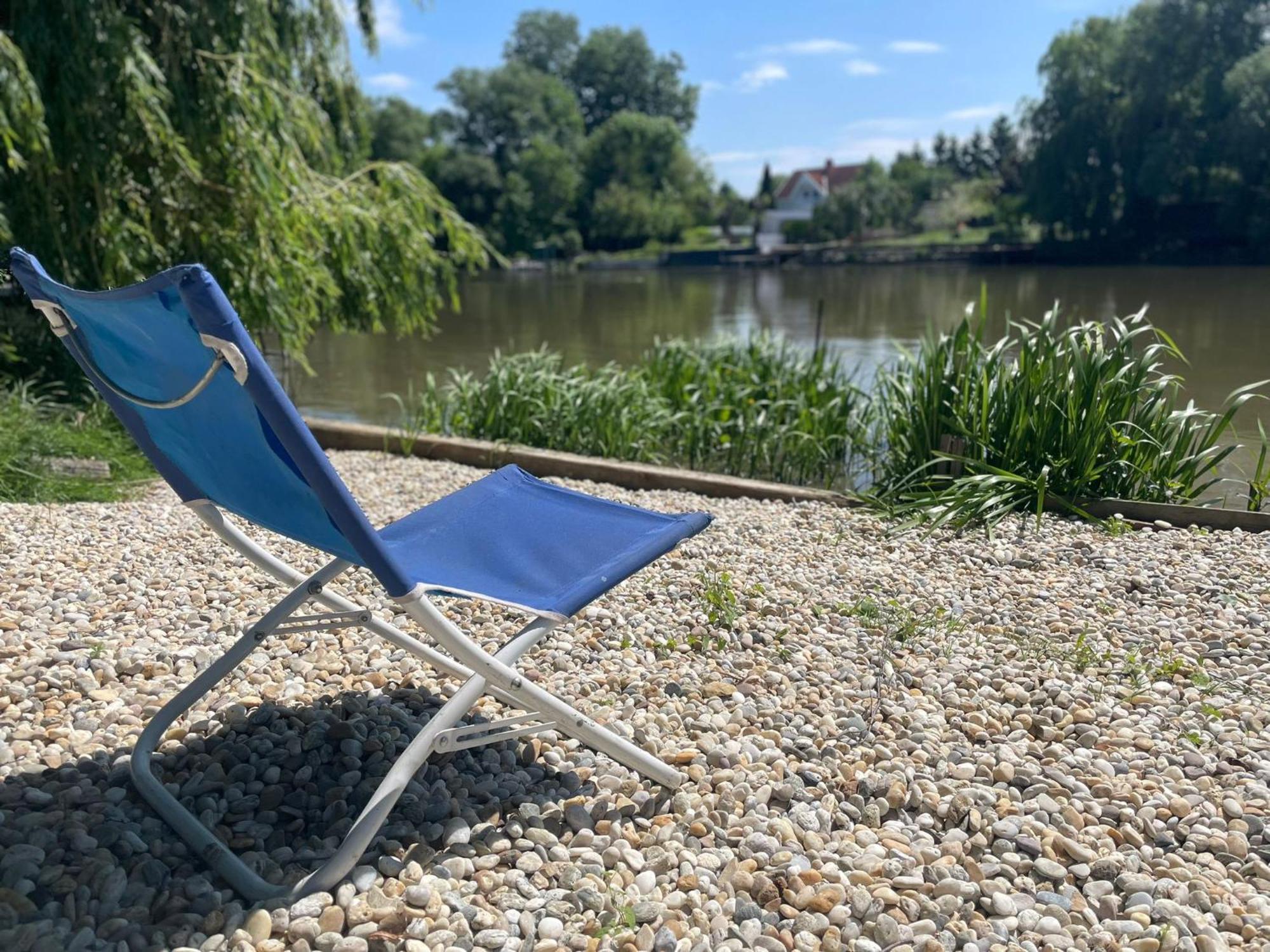 Chata Donau Jahodná المظهر الخارجي الصورة